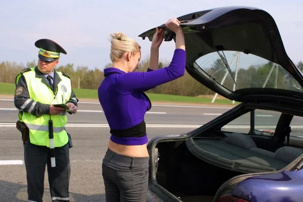 Теперь запрещено перевозить личные вещи в багажнике авто по новому регламенту ГИБДД 2019?